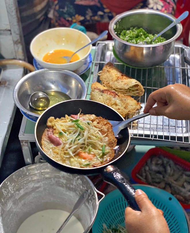 4 quán bánh căn ở Nha Trang cứ ăn là “dính”, người dân địa phương cũng khen tấm tắc - Ảnh 18.