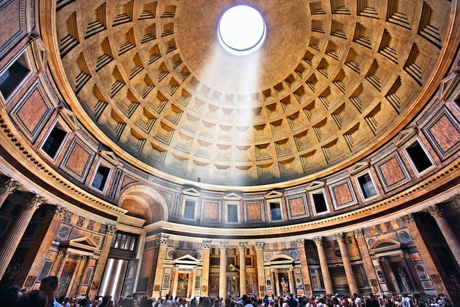 Đền thờ Pantheon - kiệt tác kiến trúc 2000 năm tuổi của đế chế La Mã cổ đại, 2 lần bị phá huỷ và lại hồi sinh  - Ảnh 6.