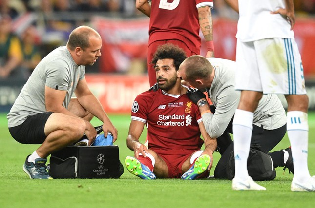 Salah đòi lương gấp đôi, Liverpool lập tức treo giá bán - Ảnh 1.