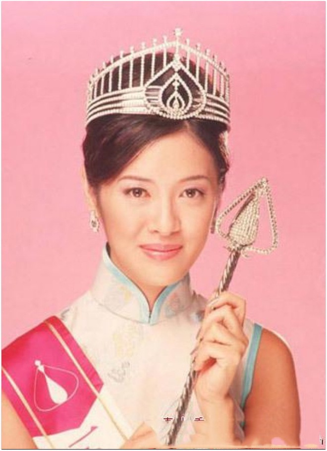  Hoa hậu U50 bị ghét nhất màn ảnh kịp thời tỉnh ngộ và chuyển hướng, trở thành tỷ phú - Ảnh 2.