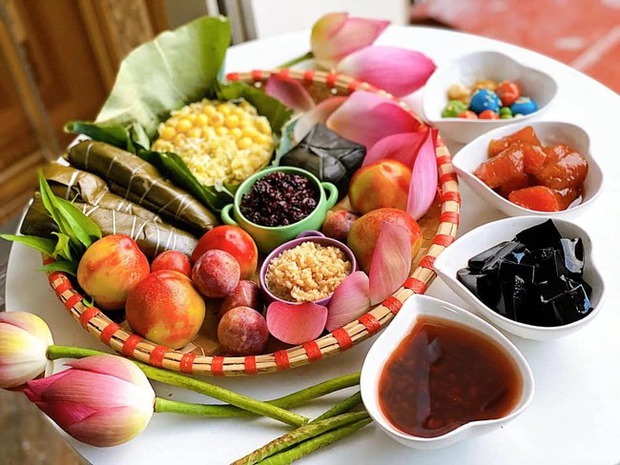  Sự khác biệt giữa món ăn Tết Đoan Ngọ trên 3 miền Việt Nam và những ẩn ý ít ai biết - Ảnh 1.