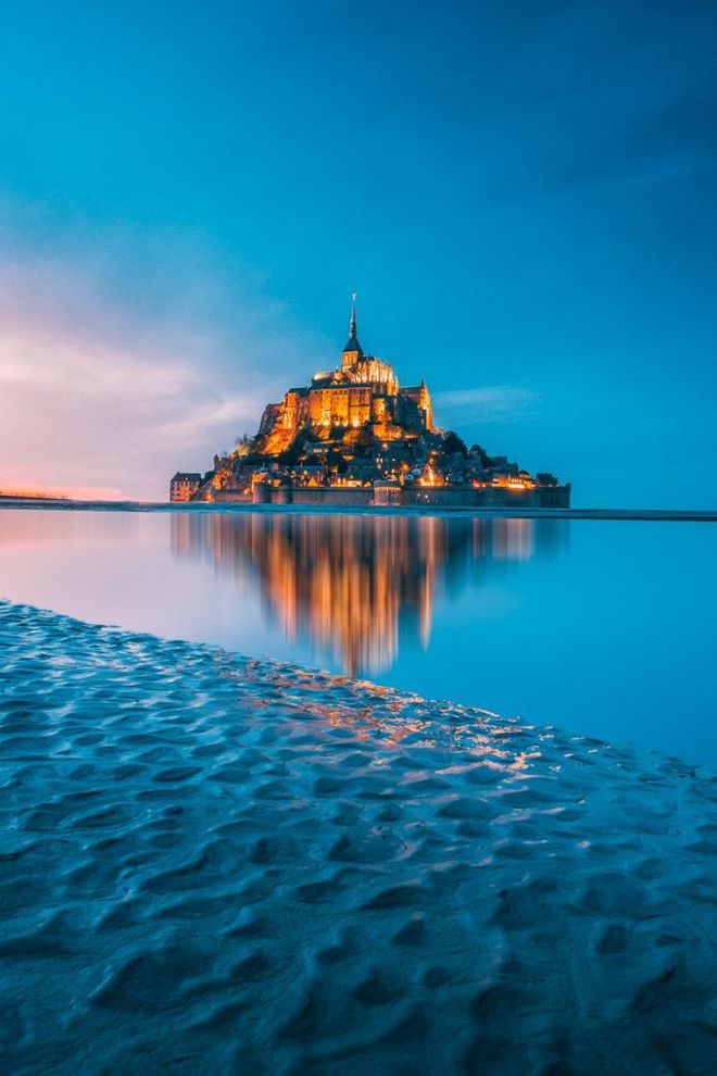 Ngắm lâu đài trên biển có thật ở nước Pháp: Khung cảnh cổ tích choáng ngợp chỉ hiện ra đúng một buổi trong ngày - Ảnh 10.