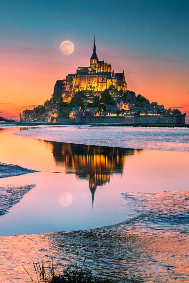 Ngắm lâu đài trên biển có thật ở nước Pháp: Khung cảnh cổ tích choáng ngợp chỉ hiện ra đúng một buổi trong ngày - Ảnh 11.
