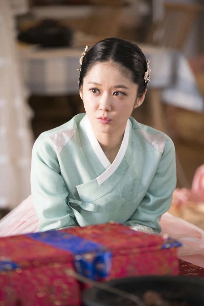 Jang Nara ở tuổi 41: Nữ thần thanh xuân của hàng vạn fan hâm mộ đã tìm thấy tình yêu chân chính đời mình - Ảnh 4.