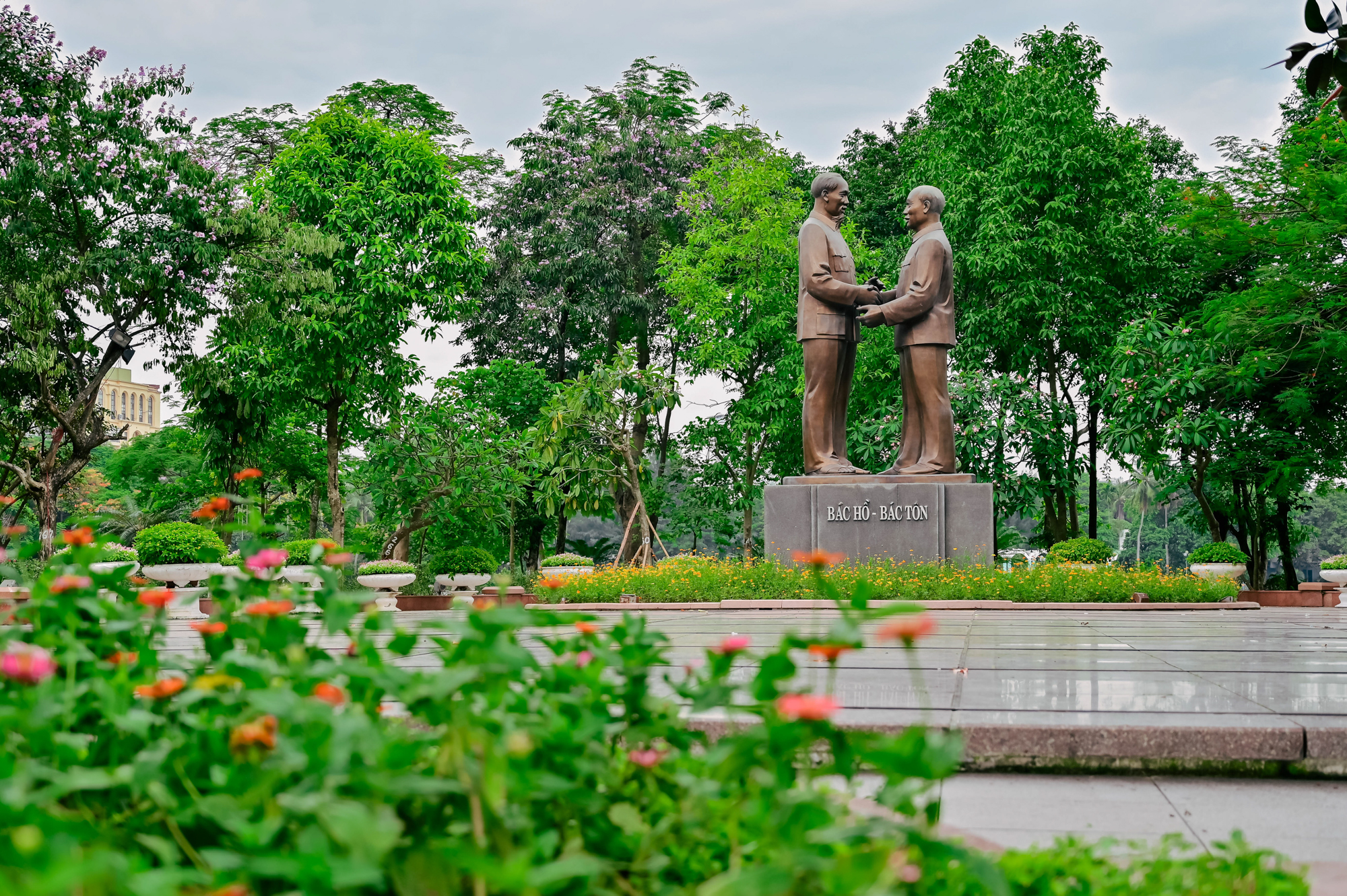 Những đảo đặc biệt ở Hà Nội: Nơi có tháp biểu tượng, nơi có chùa cổ nhất thủ đô - Ảnh 6.