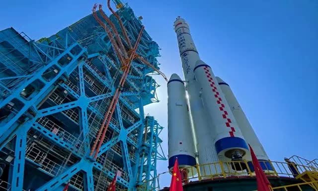 Xây dựng trạm trên vũ trụ, Trung Quốc chuẩn bị phóng tàu Thần Châu-14 cùng phi hành đoàn - Ảnh 1.