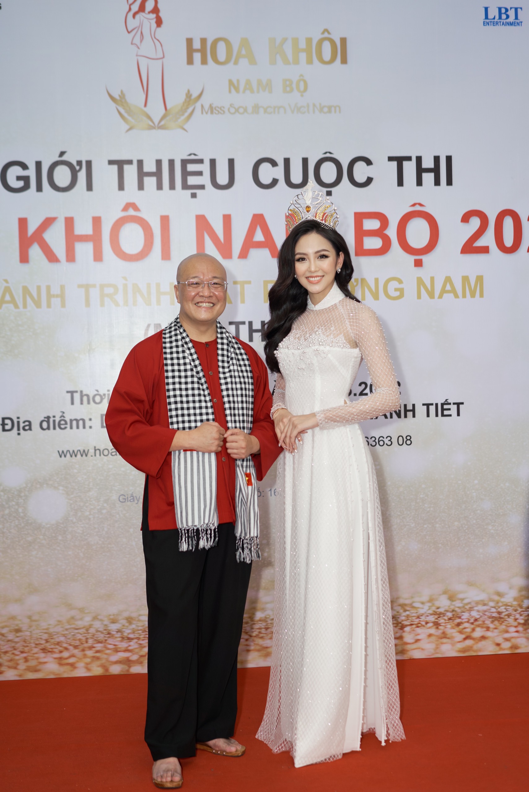 Hoa khôi Hải Yến xuất hiện xinh đẹp với áo dài trắng tại sự kiện - Ảnh 7.