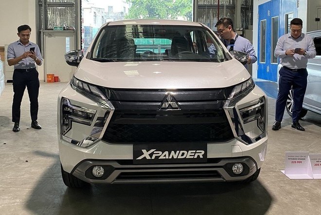 Đại lý tiết lộ Mitsubishi Xpander 2022 giá dự kiến cao nhất 645 triệu đồng, ra mắt ngay tháng này, đáp trả Toyota Veloz - Ảnh 2.