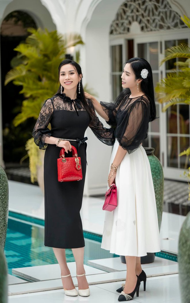 ‘Nước không có 2 vua’, nhưng đây là cặp nữ tướng kiêm bạn thân đình đám trong kinh doanh: Tài sắc vẹn toàn! - Ảnh 3.