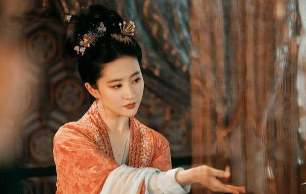 Lưu Diệc Phi đã hồi sinh cả làng phim Hoa ngữ - Ảnh 4. Lưu Diệc Phi đã hồi sinh cả làng phim Hoa ngữ - Ảnh 4.