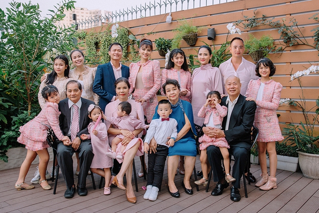 Biệt thự hoành tráng như khu nghỉ dưỡng cao cấp của nữ người mẫu cưới chồng có xuất thân đặc biệt - Ảnh 5. Biệt thự hoành tráng như khu nghỉ dưỡng cao cấp của nữ người mẫu cưới chồng có xuất thân đặc biệt - Ảnh 5.