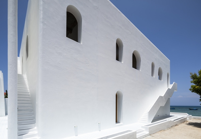 Bạch dinh 800m2 giữa vịnh Vân Phong - Ảnh 5. Bạch dinh 800m2 giữa vịnh Vân Phong - Ảnh 5.