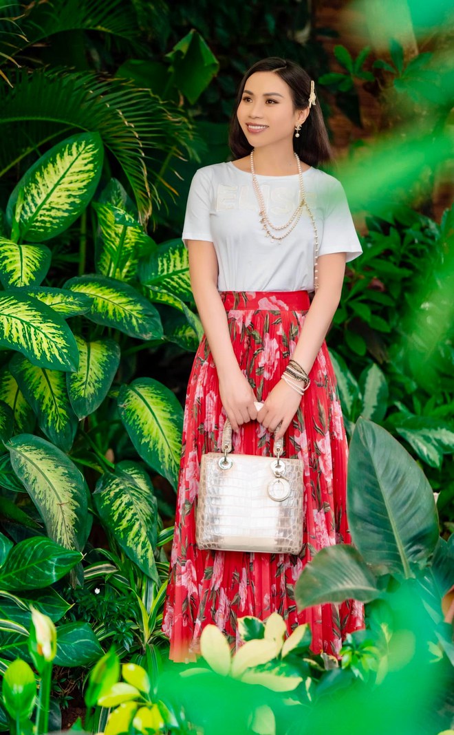 ‘Nước không có 2 vua’, nhưng đây là cặp nữ tướng kiêm bạn thân đình đám trong kinh doanh: Tài sắc vẹn toàn! - Ảnh 8.