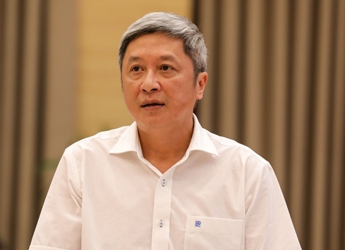 Thứ trưởng Bộ Y tế Nguyễn Trường Sơn xin nghỉ việc - Ảnh 1.