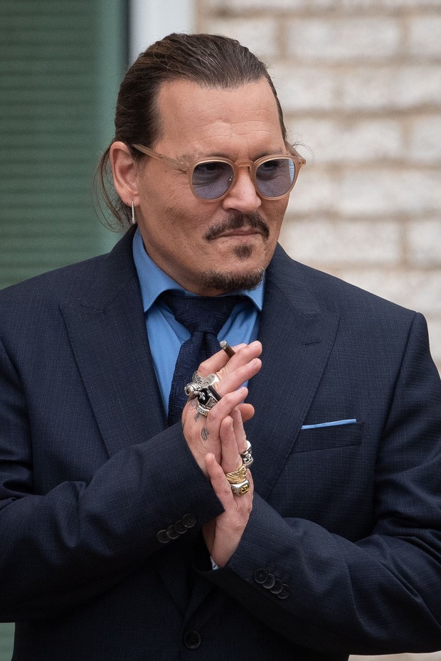 Johnny Depp - Amber Heard gây dựng lại sự nghiệp, hình ảnh thế nào sau phiên toà bom tấn? Chuyên gia đưa ra nhận định bất ngờ! - Ảnh 4.