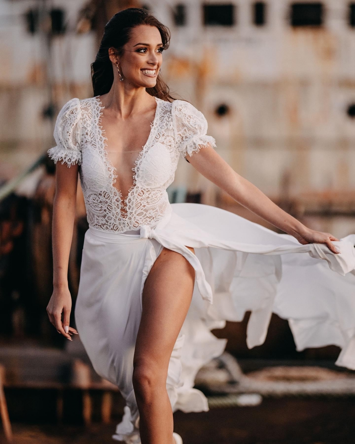 Mê đắm đường cong nóng bỏng của tân Hoa hậu Hoàn vũ Bồ Đào Nha - Ảnh 10.