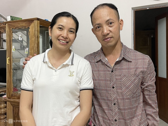 Thầy gi&aacute;o n&ecirc;n duy&ecirc;n với c&ocirc; học tr&ograve; Mường nhờ 100 l&aacute; thư - Ảnh 3.