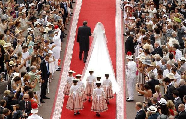 Những đám cưới hoành tráng và đẹp nhất thế kỷ của giới Hoàng gia cho đến tài phiệt, minh tinh - Ảnh 21.