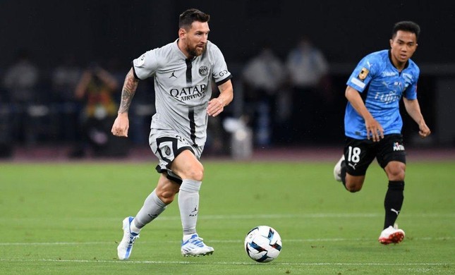 Messi ‘xịn’ tỏa sáng, nhẹ nhàng hạ đội bóng của Messi Thái - Ảnh 1.