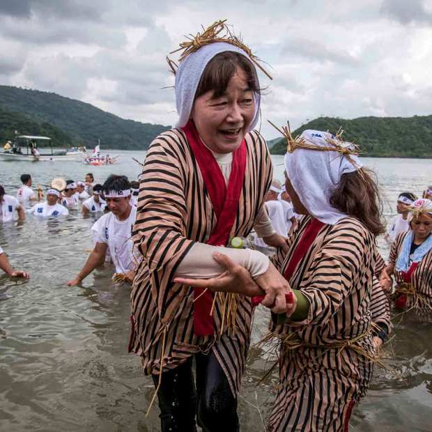 Bí quyết sống của người dân ngôi làng trường thọ nhất thế giới: Không hề khó nhưng không phải ai cũng làm được - Ảnh 4.