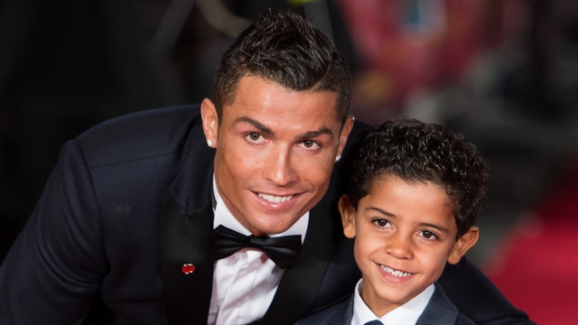 Phương pháp dạy con của cầu thủ Ronaldo: Cha mẹ làm được 5 điều này, trẻ lớn lên sẽ không thua kém “con nhà người ta” - Ảnh 1.