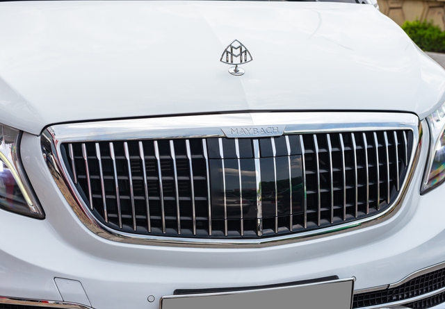 Vượt ngưỡng 100.000km, xe gia đình Mercedes-Benz vẫn có giá hơn 2 tỷ đồng - Ảnh 8.