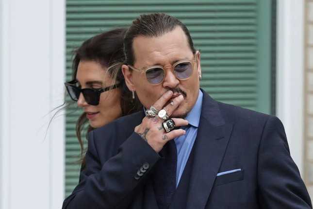 Amber Heard kháng cáo vụ kiện với Johnny Depp sau khi được rapper Gen Z tỏ tình - Ảnh 2.