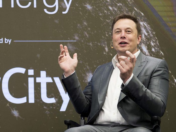 Vị tỷ phú giàu có nhất hành tinh Elon Musk: Vượt qua quá khứ bị bắt nạt và bạo hành, trở thành Iron Man ngoài đời thực, đứng đầu giới công nghệ - Ảnh 11.