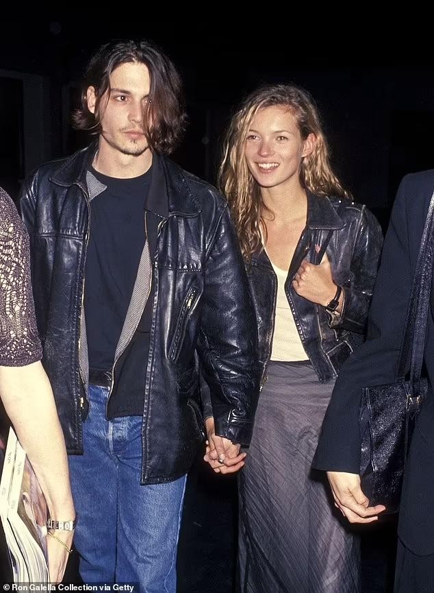 Kate Moss kể chuyện bị ép cởi nội y năm 15 tuổi, giải thích lý do bảo vệ Johnny Depp - Ảnh 5.