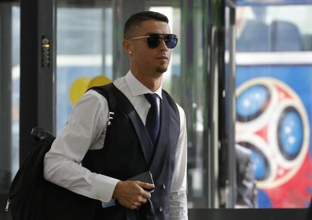 Ronaldo chấp nhận trở lại MU - Ảnh 3.