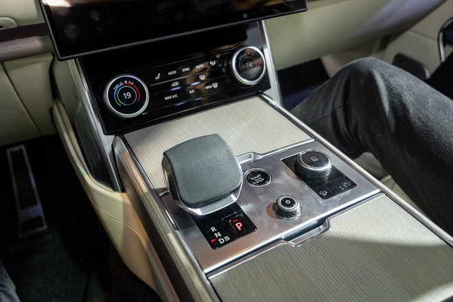 Range Rover 2022 ra mắt Việt Nam: Giá từ 11,9 tỷ, sang xịn ngang tầm Mercedes-AMG G 63 - Ảnh 14.