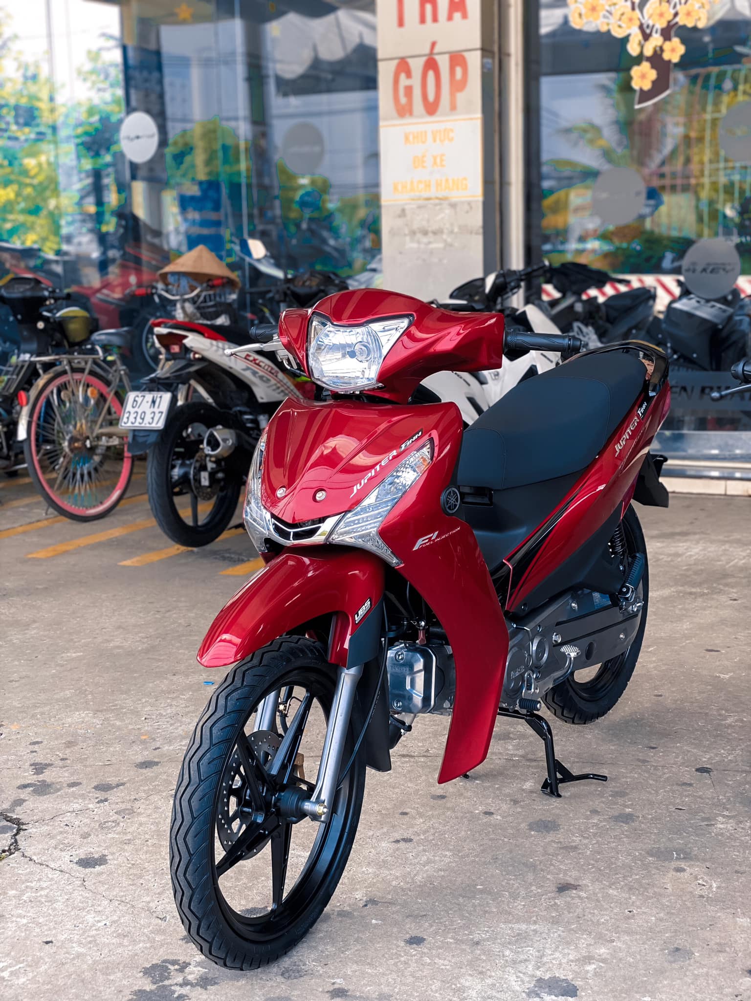 Ngắm Yamaha Jupiter Finn siêu tiết kiệm xăng vừa về đại lý, có gì đấu Honda Future? - Ảnh 4.