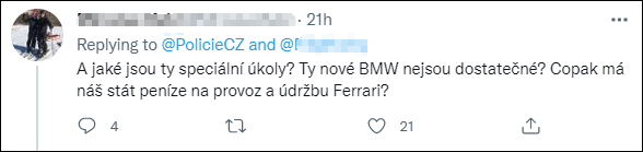 Chơi lớn như cảnh sát Séc: Biến siêu xe Ferrari của tội phạm thành xe tuần tra - Ảnh 4.