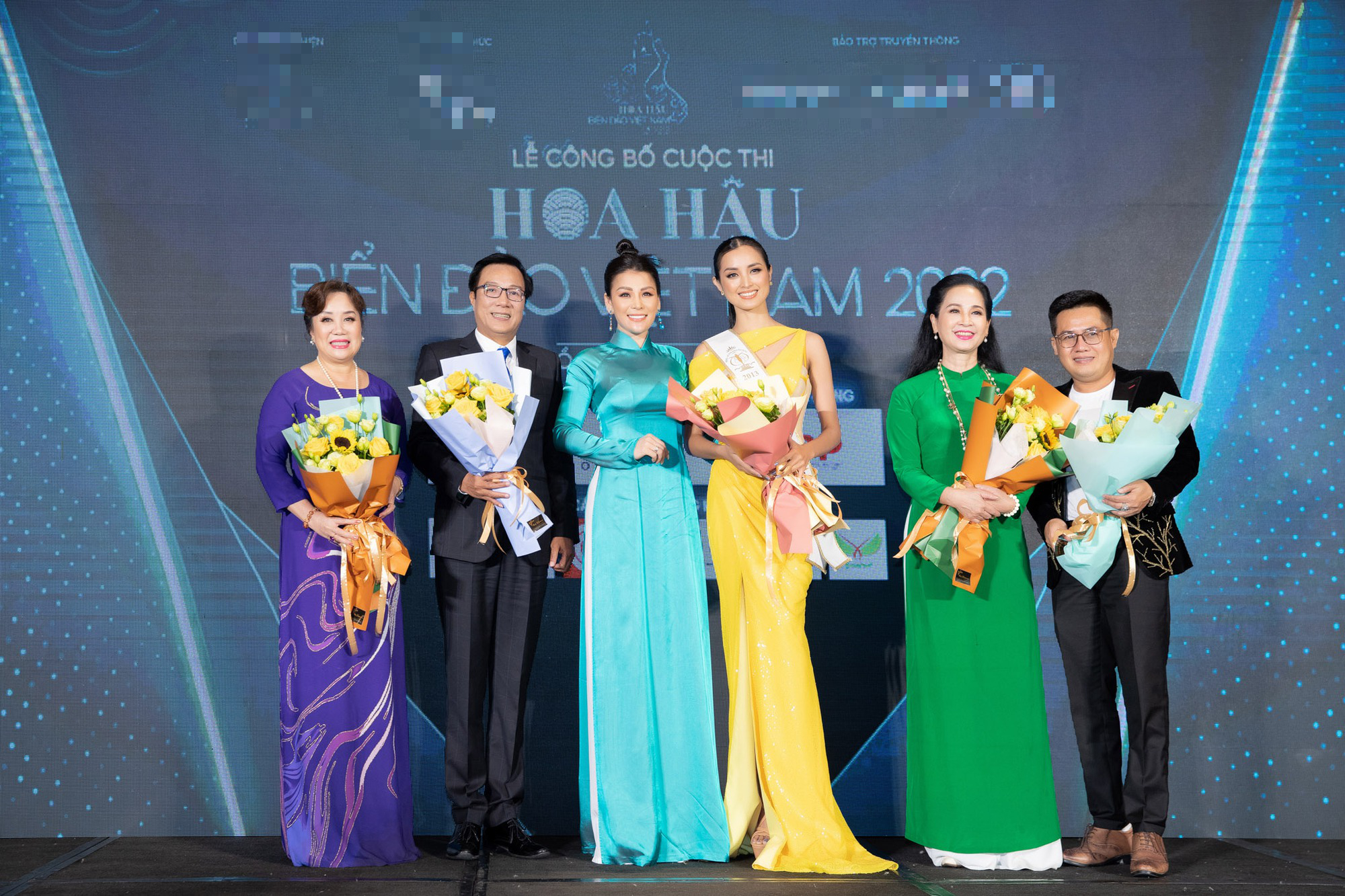 NSND Lan Hương làm giám khảo Hoa hậu Biển Đảo Việt Nam 2022 - Ảnh 1. NSND Lan Hương làm giám khảo Hoa hậu Biển Đảo Việt Nam 2022 - Ảnh 1.