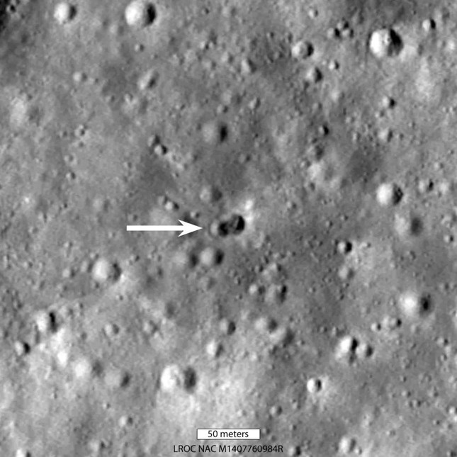 Tàu vũ trụ bí ẩn vỡ đôi trên Mặt trăng có phải là tàu Trung Quốc phóng năm 2014? - Ảnh 2.
