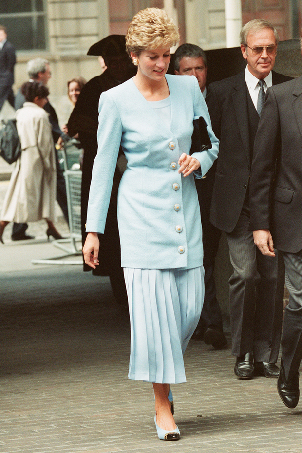 Công thức phối chân váy thanh lịch của Công nương Diana, bao năm vẫn không lỗi mốt - Ảnh 6.