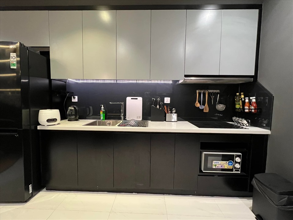 Phong cách ấn tượng trong căn hộ tiền tỉ của nhạc sĩ Nguyễn Văn Chung - Ảnh 12. Phong cách ấn tượng trong căn hộ tiền tỉ của nhạc sĩ Nguyễn Văn Chung - Ảnh 12.