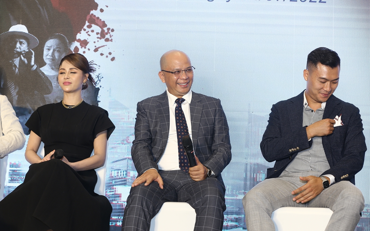 Diễn viên Anh Tuấn: Bàn gì thì bàn, vợ tôi vẫn quyết theo ý vợ tôi - Ảnh 3. Diễn viên Anh Tuấn: Bàn gì thì bàn, vợ tôi vẫn quyết theo ý vợ tôi - Ảnh 3.