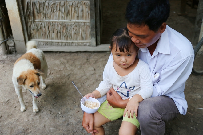  Đường cùng của người mẹ bị hoại tử xương, cầu mong sống tiếp để nhìn con gái 3 tuổi lớn thêm từng ngày - Ảnh 5.