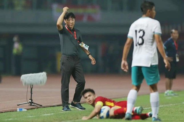 HLV Indonesia đánh giá cao Thái Lan, coi nhẹ U19 Việt Nam - Ảnh 1.