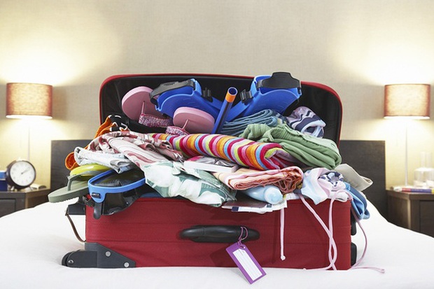 Tuyệt chiêu giúp quần áo luôn phẳng phiu khi xếp vào vali, nàng sắp đi du lịch đừng bỏ qua - Ảnh 2.