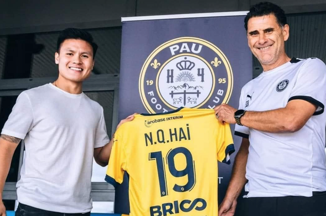 HLV Pau FC cảm ơn Việt Nam, tin Quang Hải sẽ trở thành nhân tố không thể thiếu của đội bóng - Ảnh 2.