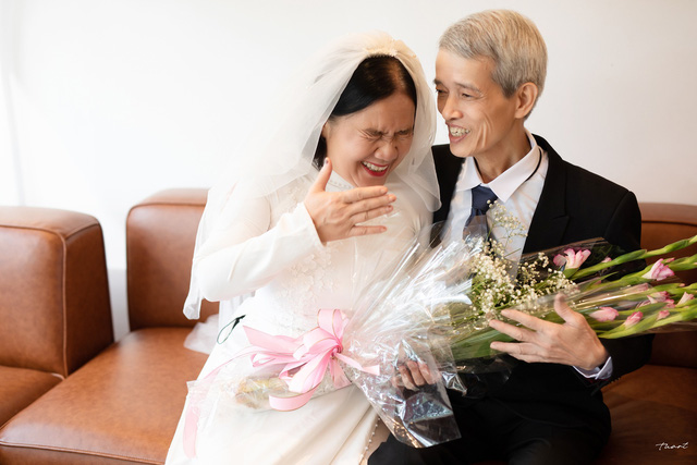 Cuộc sống tươi đẹp: Ngắm bộ ảnh cưới tình bể tình của cặp đôi ông bà khắc khẩu - Ảnh 4.