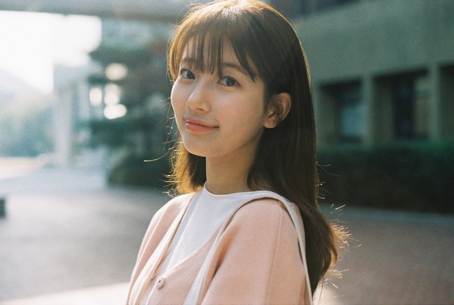  Tình đầu quốc dân của Kbiz ngày ấy - bây giờ: Son Ye Jin trở thành mẹ bầu được săn đón nhất, Jeon Ji Hyun sở hữu khối tài sản lớn - Ảnh 13.