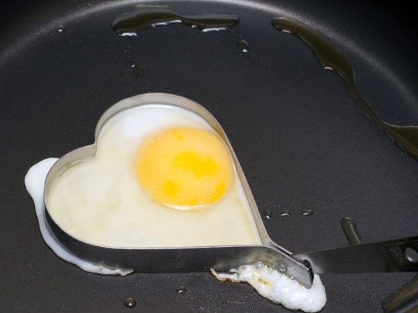 Ăn trọn vẹn một quả trứng có lợi cho sức khỏe như thế nào? - Ảnh 4.