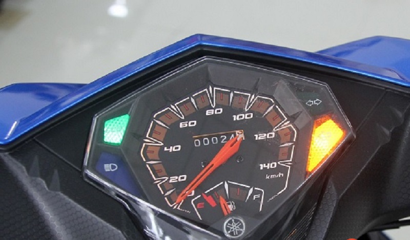 Mẫu xe ga giá rẻ một nửa so với Honda Vision: Tiết kiệm xăng, cốp 10,1 lít, có nên mua? - Ảnh 2.