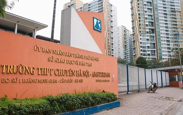 Thủ khoa của kỳ thi vào lớp 10 THPT tại Hà Nội là học sinh của ngôi trường đình đám này - Ảnh 1.