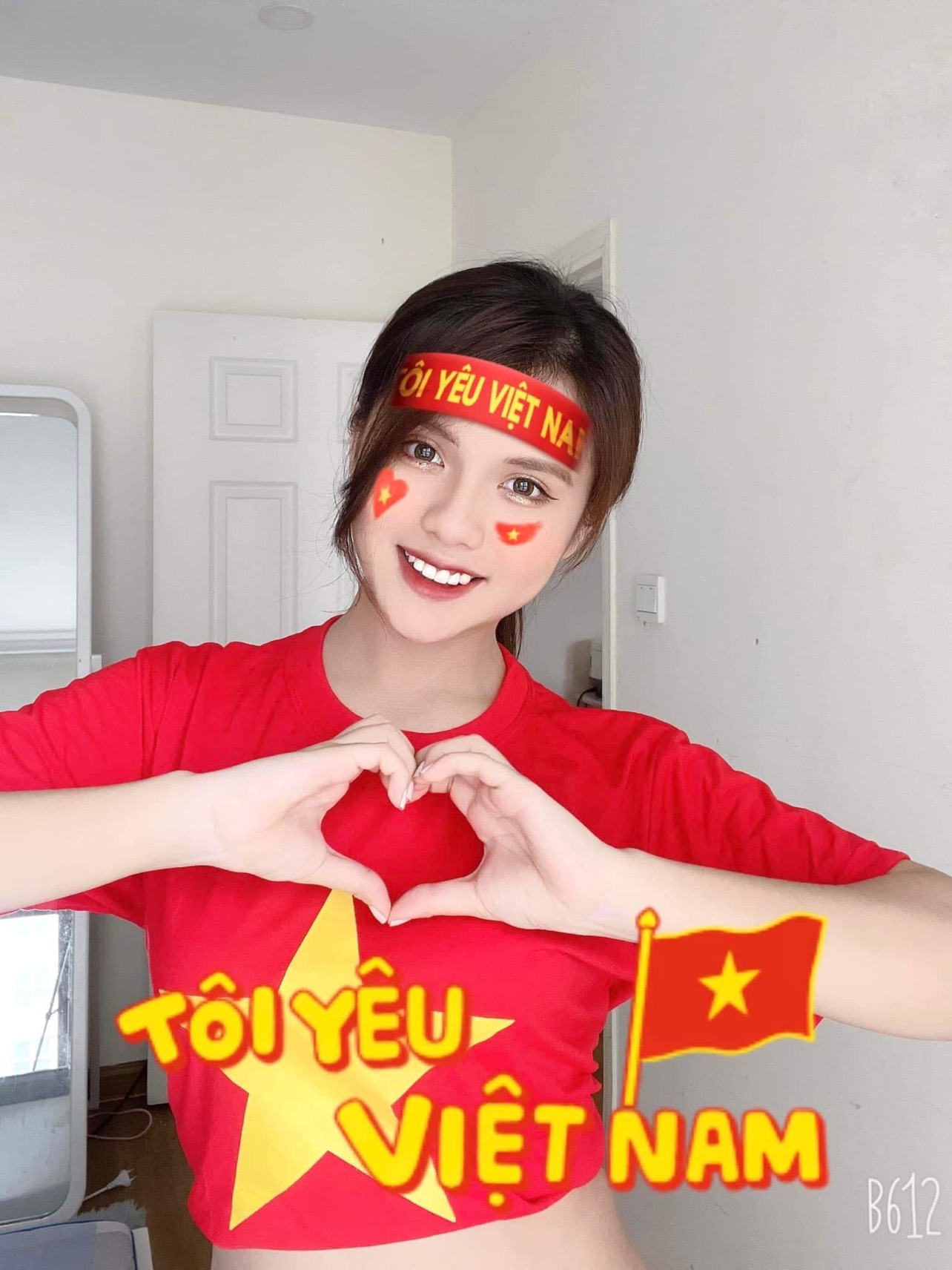 Hoa khôi Thể thao Khánh Huyền khoe nhan sắc xinh đẹp tuổi 24 - Ảnh 8. Hoa khôi Thể thao Khánh Huyền khoe nhan sắc xinh đẹp tuổi 24 - Ảnh 8.