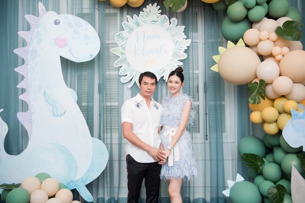  Cuộc sống hiện tại của Top 3 Hoa hậu Việt Nam 2016: Đỗ Mỹ Linh sắp kết hôn, 2 Á hậu thì sao? - Ảnh 20.