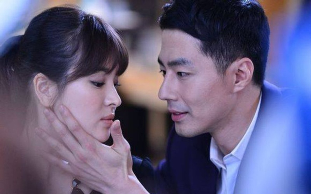  Từng có tài tử từ chối tái hợp Song Hye Kyo ở Hậu Duệ Mặt Trời, còn mai mối cho cặp Song - Song huyền thoại - Ảnh 3.